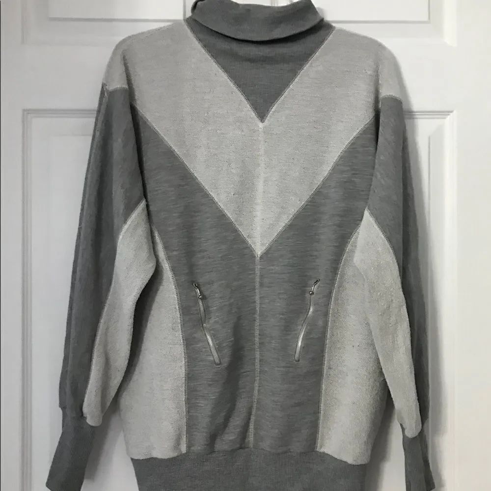 Vintage Colorblock Sweatshirt 